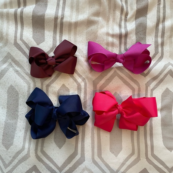 Lots of Bows (44 in total) - Picture 16 of 16
